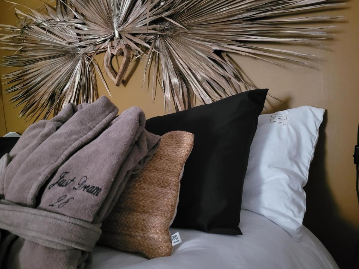 Suite & Spa Just Dream 28 Six-Fours-les-Plages Zewnętrze zdjęcie